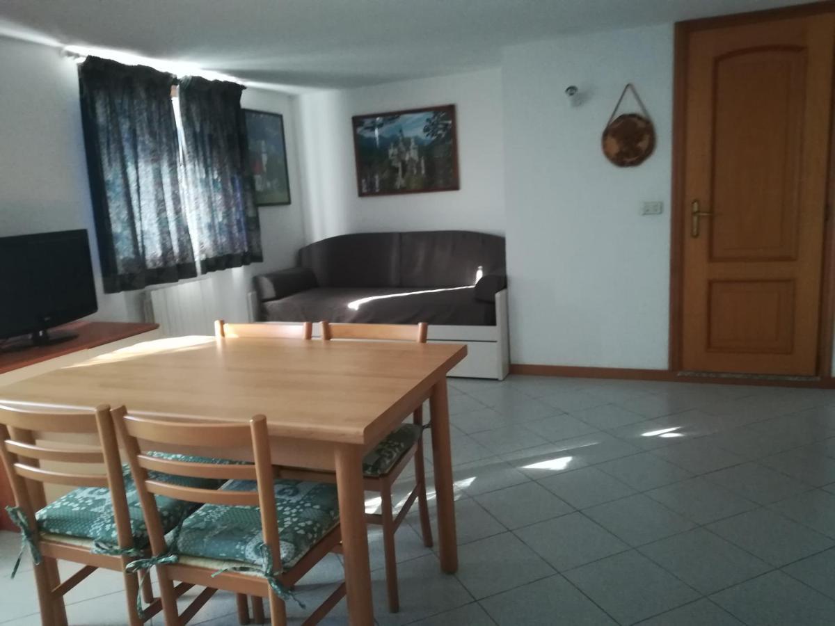 Appartamento Con Vista Chez Mary Roisan Exteriér fotografie