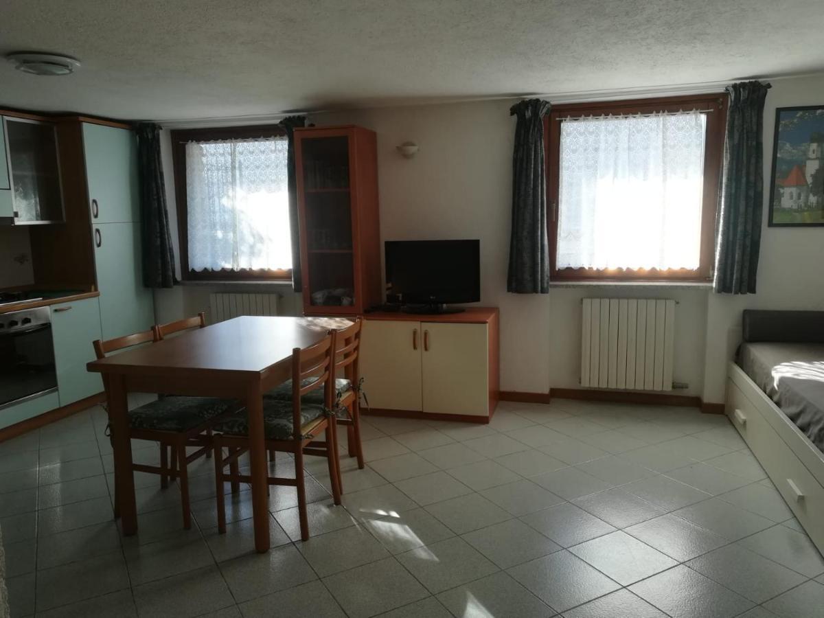 Appartamento Con Vista Chez Mary Roisan Exteriér fotografie